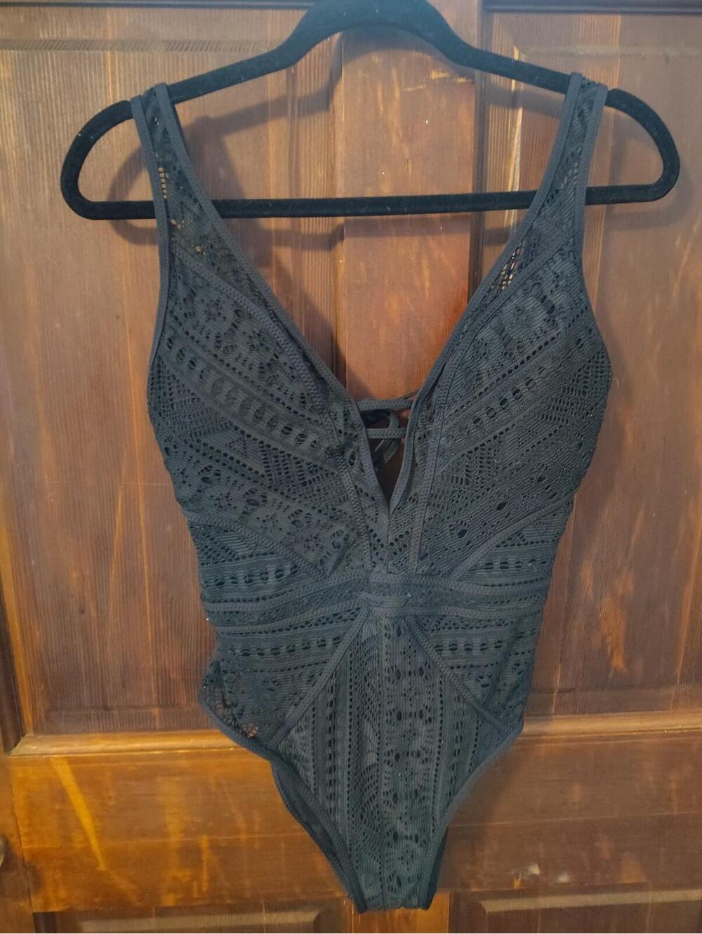 BECCA by Rebecca virtue cutout black crochet lace one piece swimsuit Large